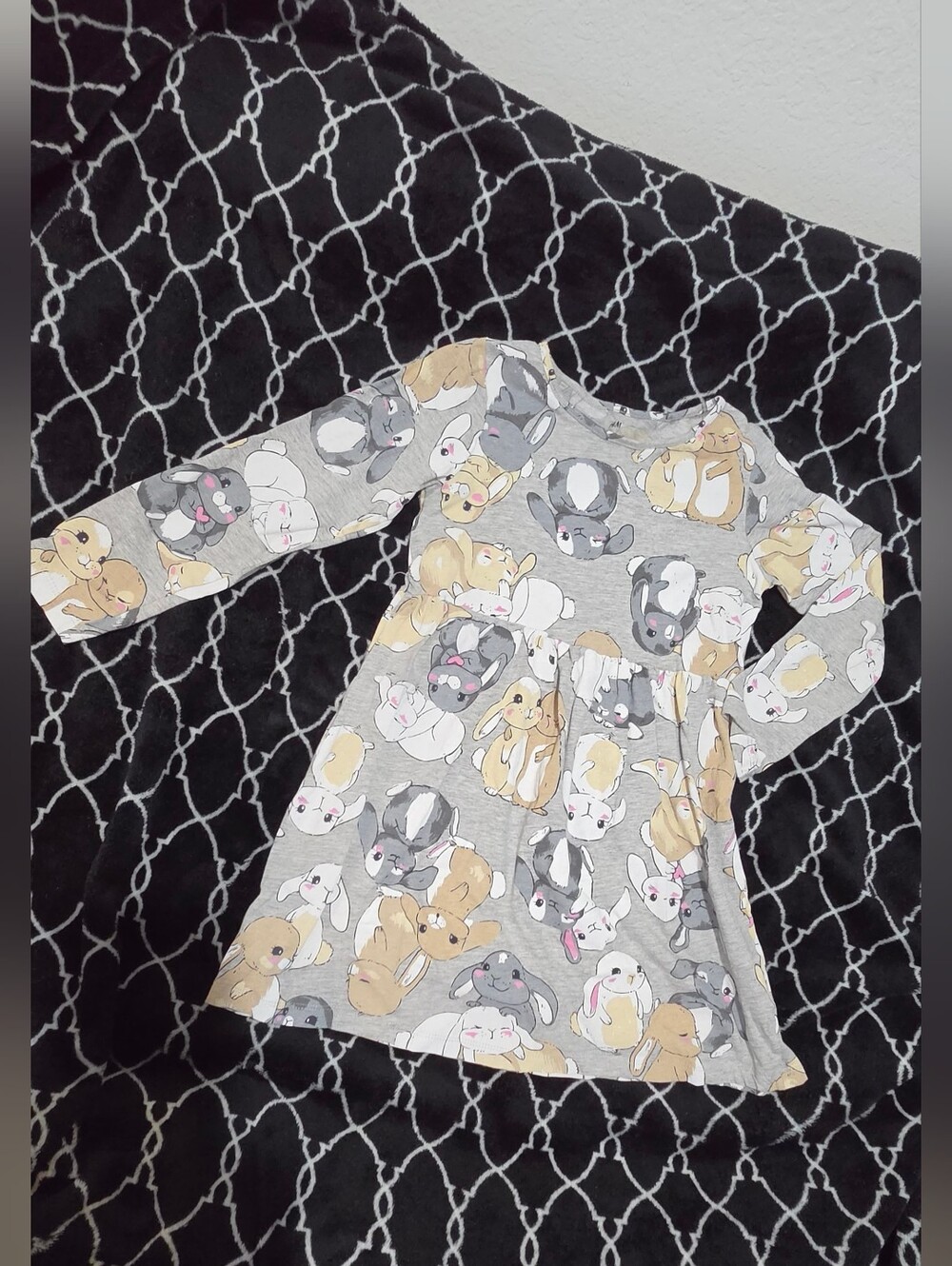 H&M Girls' Grey Bunny Print Long-Sleeve Dress with Beige & White Bunnies 6X-7
